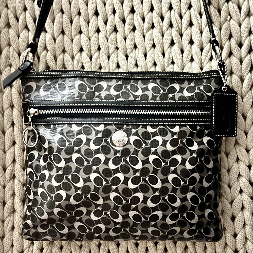 COACH Chelsea Bias Zippered Crossbody